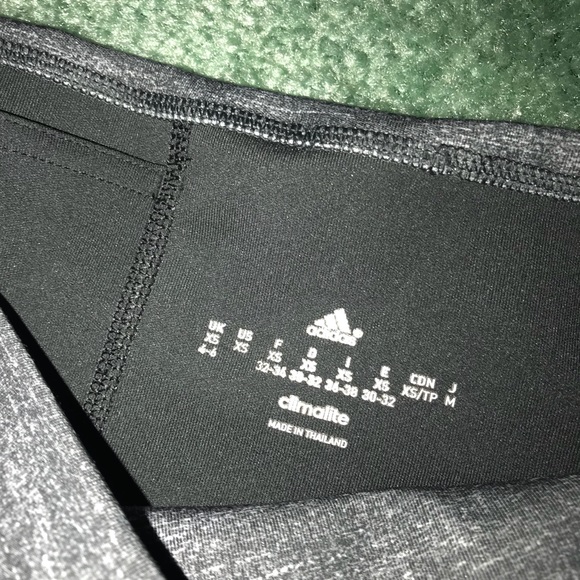 XS Adidas Cropped Leggings - Picture 3 of 4